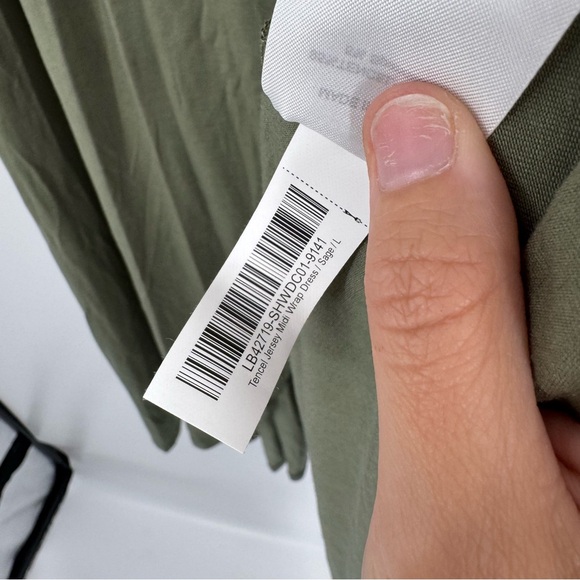 NWT Quince Tencel Jersey Midi Wrap Dress in Sage - Picture 12 of 15